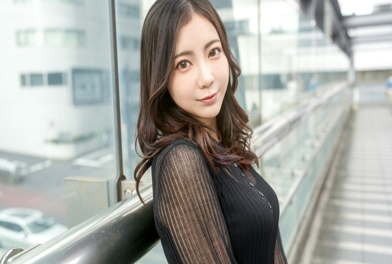 SIRO-5463 【初拍】【人气光环x经验丰富敏感身材】32岁美女网红首次拍摄紧张！ 素人